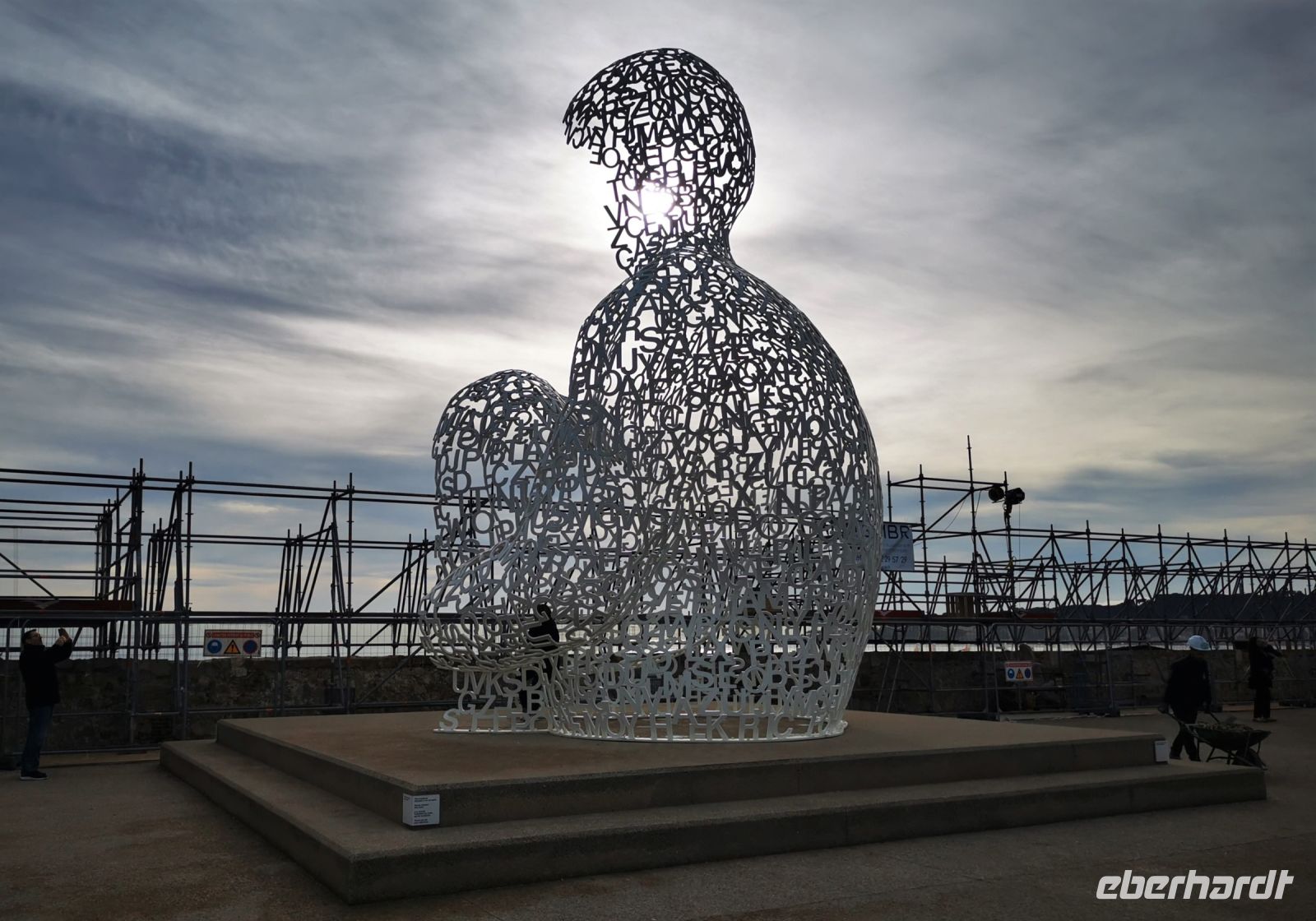 Tag 2 24.01.2024  Nomade von J.Plensa