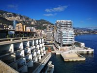Tag 3 25.01.2024 Monte Carlo, Neubauten im Meer