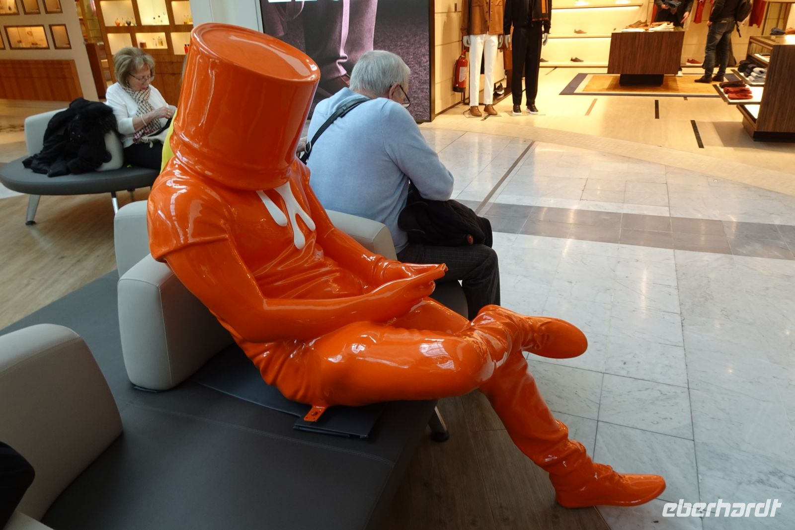 Tag 5 27.01.2024 Kunst am Flughafen von David David