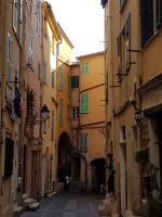 Straße in der Altstadt von Menton