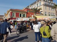 Legendärer Stand von Theresa am Cours Saleya