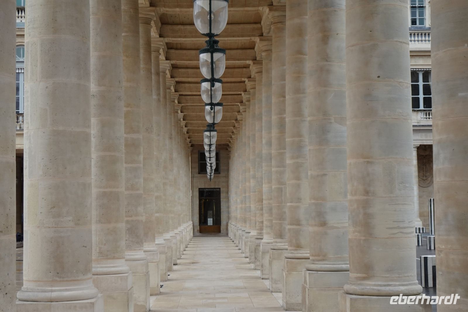 Tag 3, 30.03.2024, Palais Royal, Kolonadenreihe