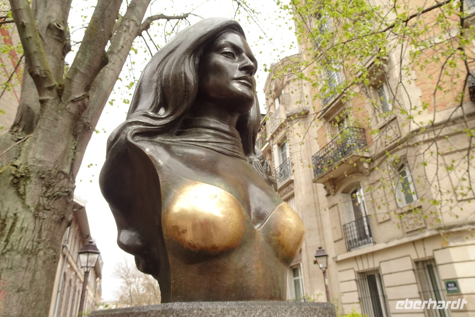 Tag 4 31.03.2024, Dalida Büste