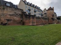 Le Mans, gallorömische Stadtmauer.jpg