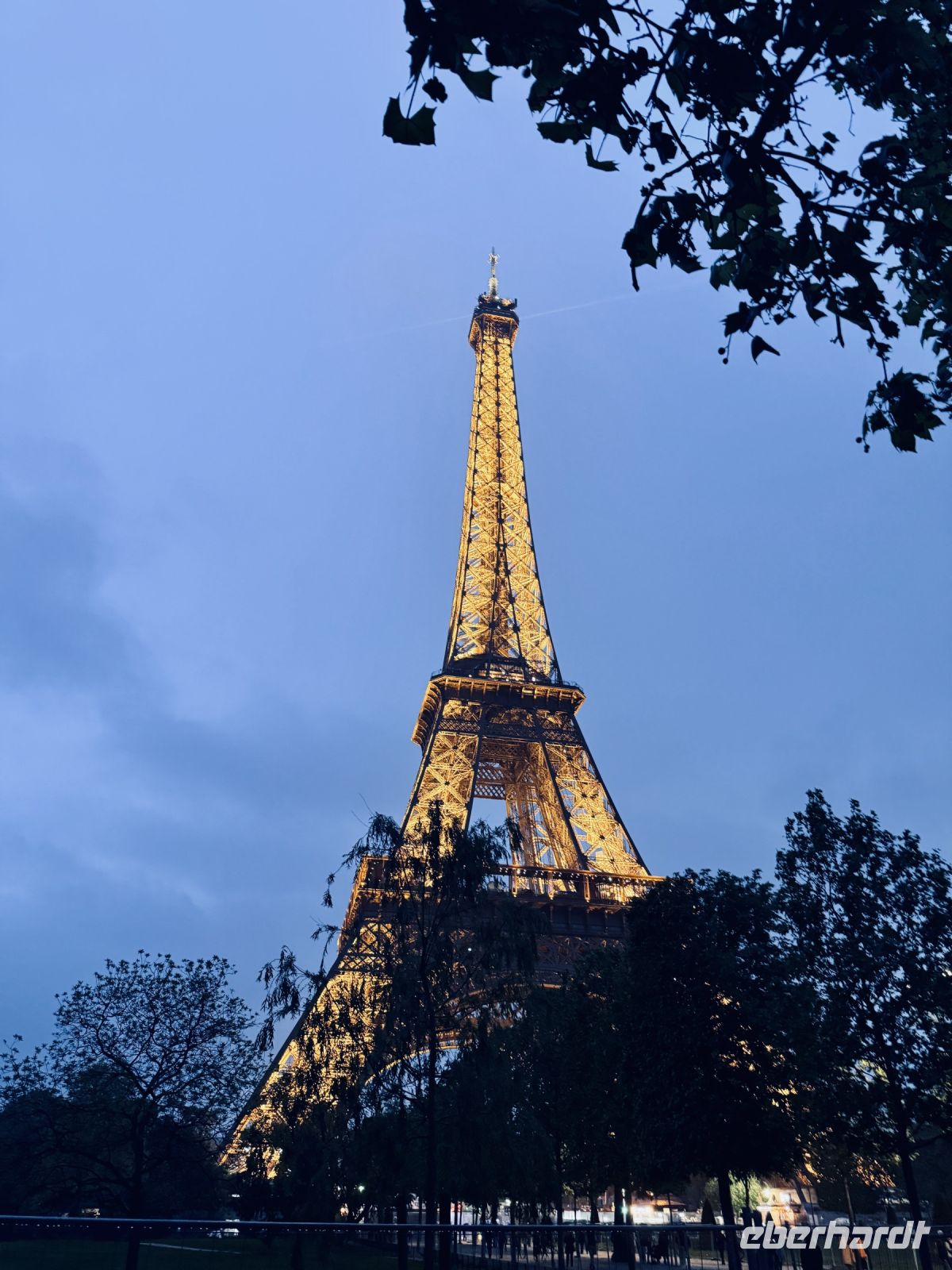 Eiffelturm bei Nacht