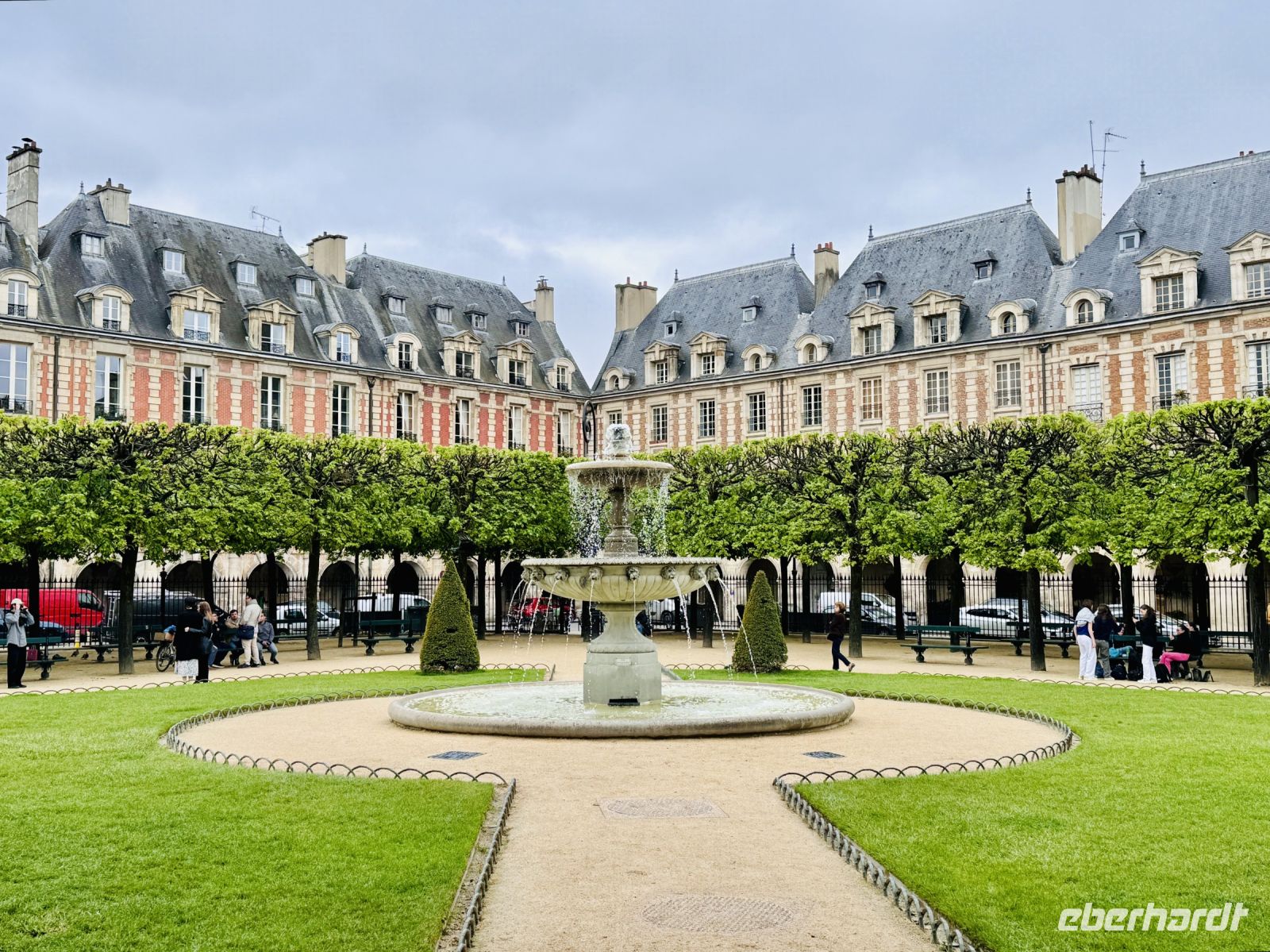 Place des Vosges im Marais-Viertel