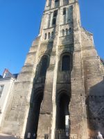 Die Reste zweier mitelalterlicher Turmruinen