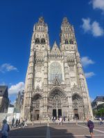 Tours: Cathedrale Saint - Gatien - 70m Turm aus dem 16. Jahrh. 