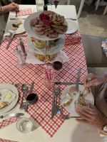 „Rustikales“ Abendessen auf der Loire