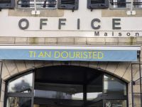 28 Quimper Bretonische Aufschrift