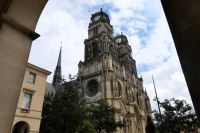 eine andere Perspektive zur Kathedrale von Orléans