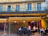 Provence Intensiv - Das Cafe la Nuit auf dem Place Forum in Arles