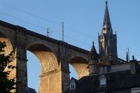 unter dem Viaduct von Morlaix