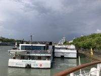 …da braut sich etwas zusammen…