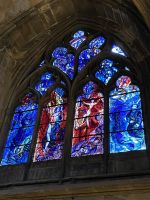 RADREISE LOIRE 3.-11.9.24: Ein Kirchenfenster von Marc Chagall in der Kathedrale von Metz