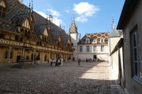 im Hof des Hospizes von Beaune