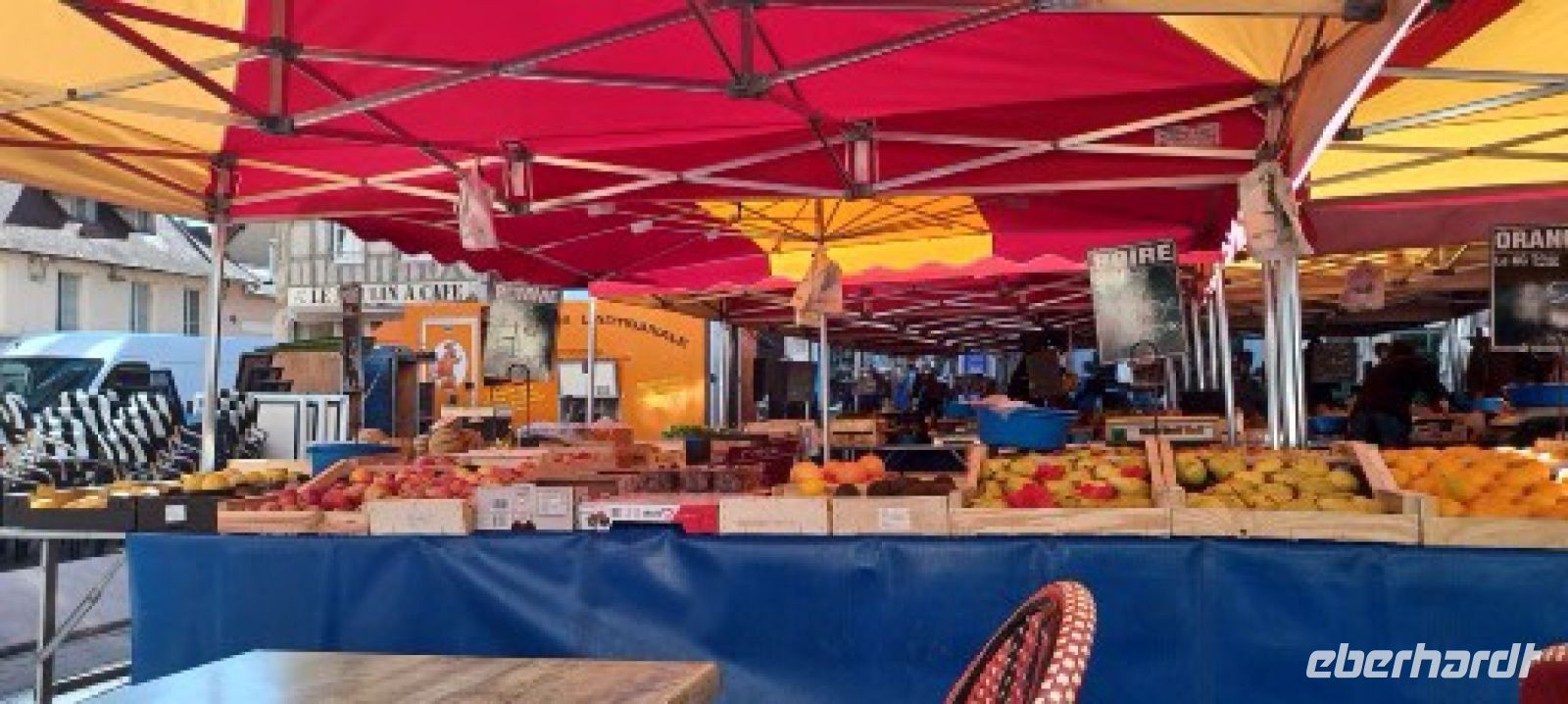 Sonntagsmarkt in Chalon- sur-Saône