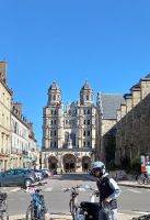 Dijon- Fassade der Kirche Notre Dame