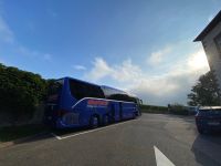 morgens hinter dem Hotel