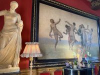 Burgund vom Feinsten - Ein Zimmer im Schloss von Cormatin