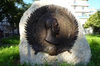 Tag 2 11.10.2024 Stadtrundfahrt Nizza, Denkmal für Zar Nikolaus II