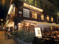 das erste Restaurant