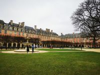 01.01.2025 Spaziergang im Marais, Place des Vosges