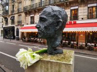 29.12.2024 Morgenspaziergang zum Louvre, Charles Aznavour