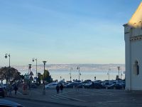 Blick über den See nach Lausanne