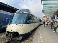 unser Golden Pass Express steht bereit