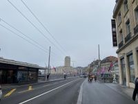 Grand Pont von oben und Blick auf den Turm der Cité Bel-Air-Métropole von 1932