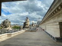 übers Dach, Richtung Louvre