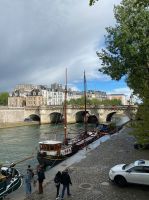 Holländisches Boot mit Pont Neuf