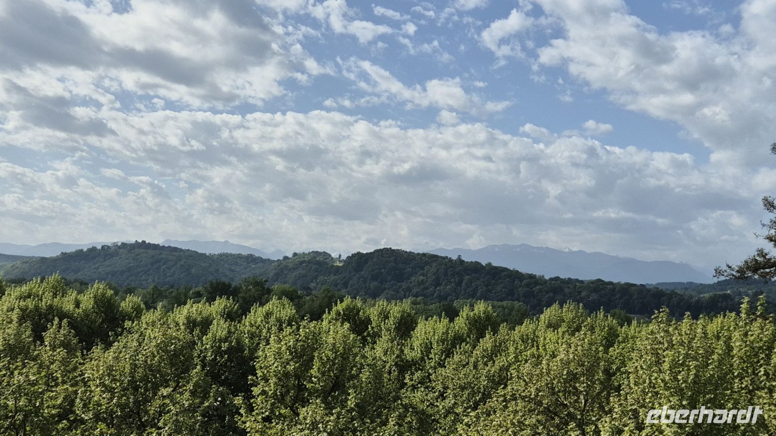 Blick auf die Pyrenäen