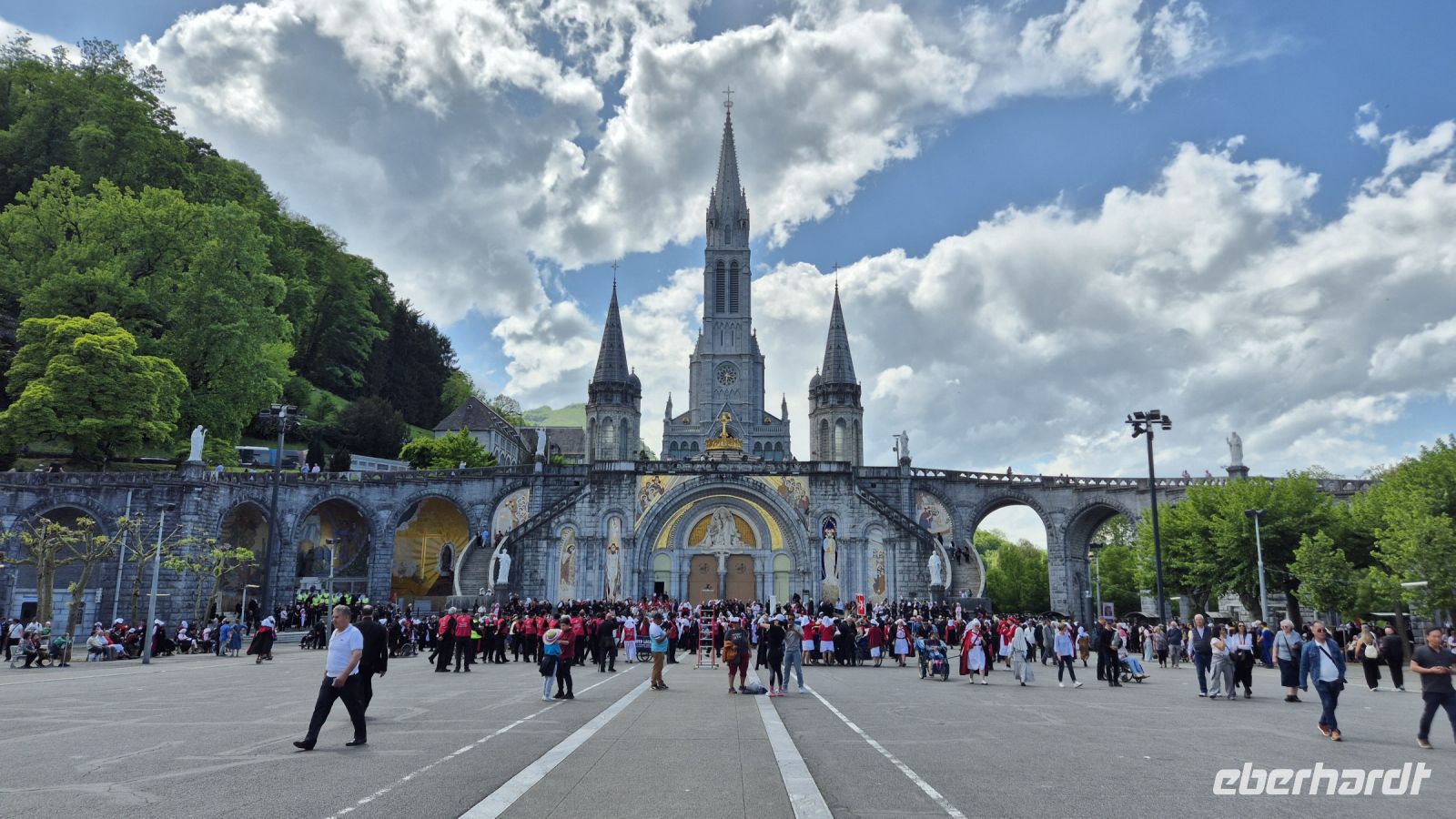 Lourdes: Heiligtum