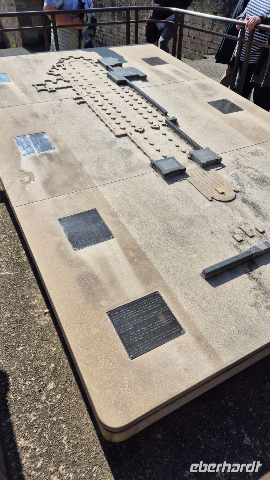 Cluny: Übersichtsplan - früher und heute