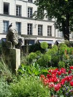 Tag 1 Saint-Germain 03 Place Juliette Greco mit dem geklauten Picasso