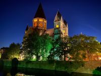 Radreise Loire vom 3.-11.5.25: Perfektes Farbenspiel am Temple Neuf in Metz