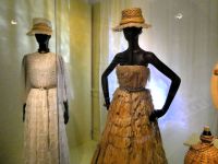 Haute Couture im Dior Haus in Granville