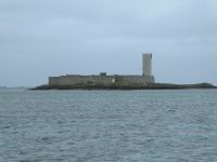 eine der Chaussey-Inseln bei Ankunft in St.Nicolas