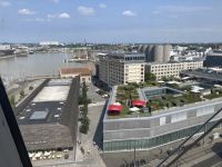 Blick hinüber zum U-Boot-Bunker