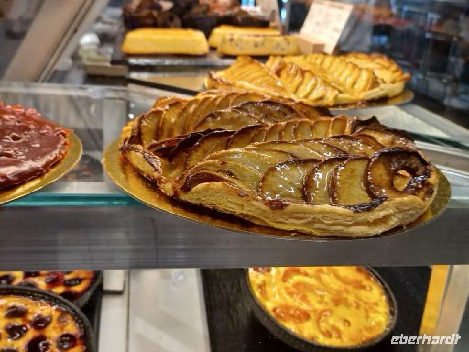 Lyon -Markthalle - Apfelkuchen in verschiedenen Variationen
