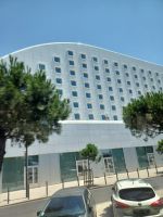 Marseille- die kilometerlange Uferpromenade mit moderner Architektur