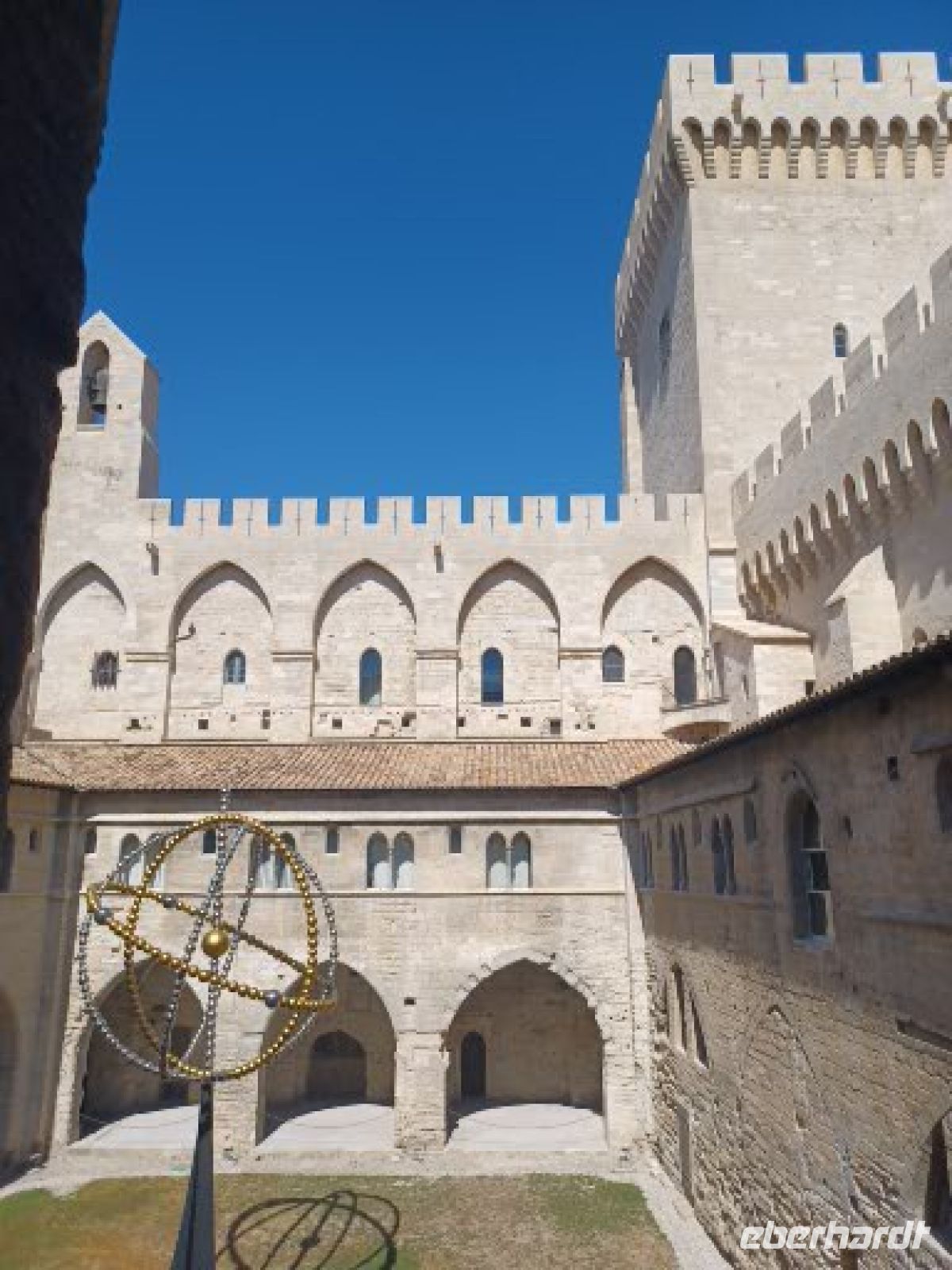 Avignon -Papstpalast -Kreuzgang
