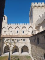 Avignon -Papstpalast -Kreuzgang