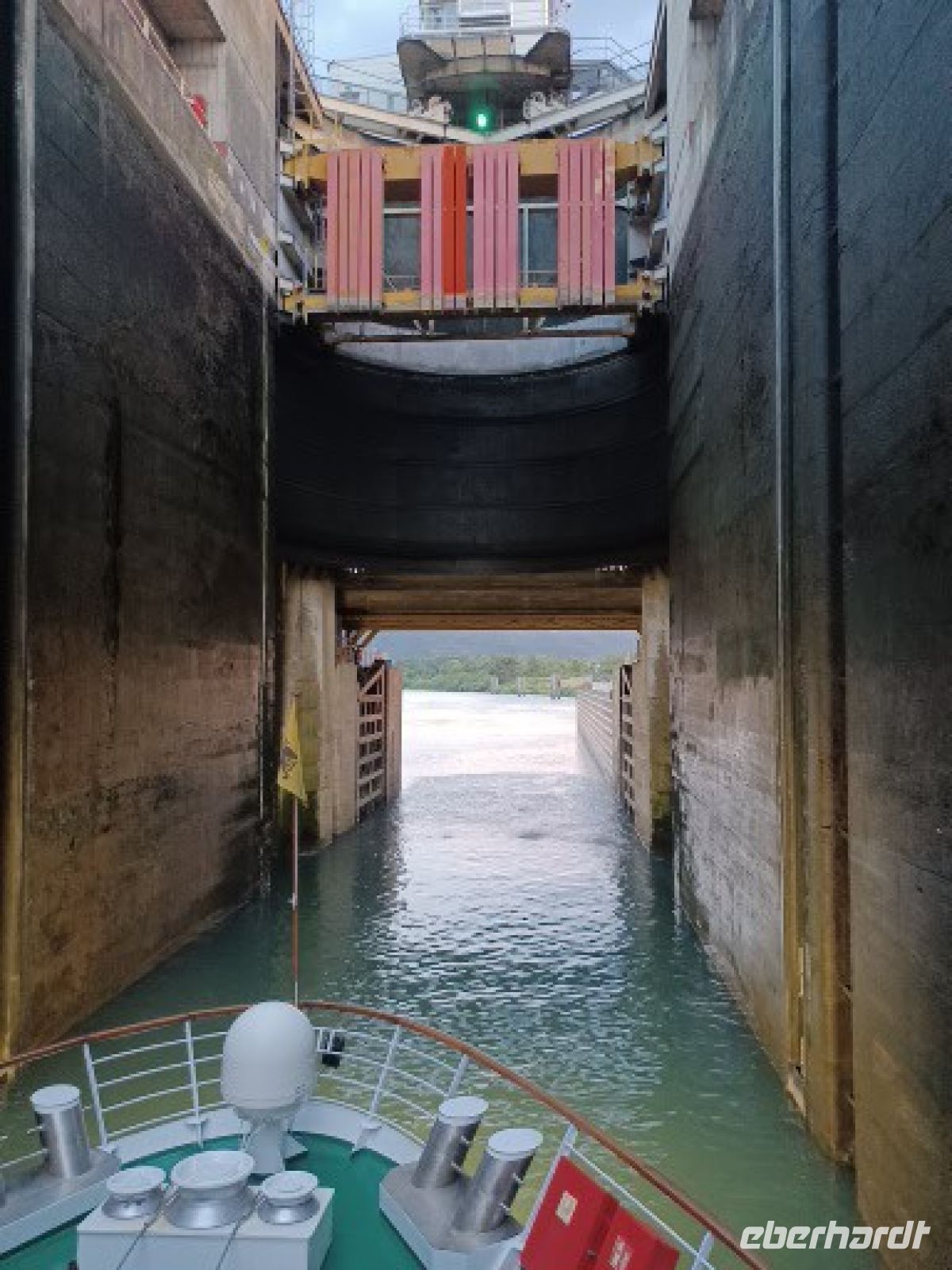 Schleusung -Ausfahrt