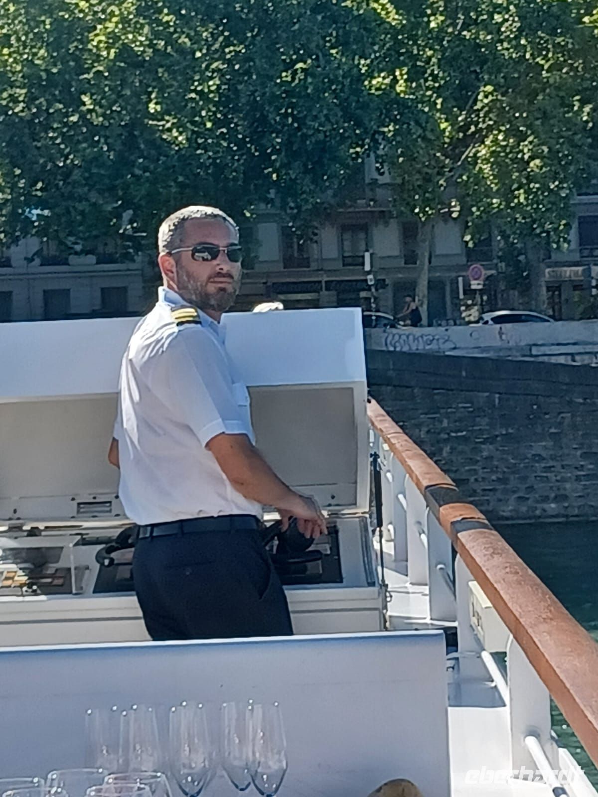 Schleusung in Handsteuerung