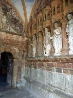 Eingang zur Kirche Saint-Miliau