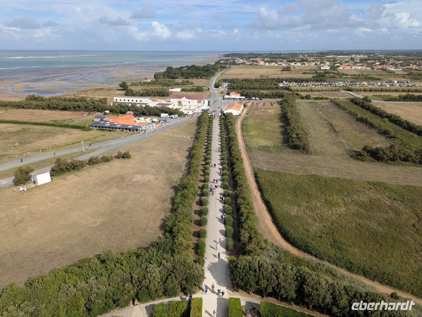 23. Blick vom Leuchtturm Phare de Chassiron auf der Île d''Oléron.jpg