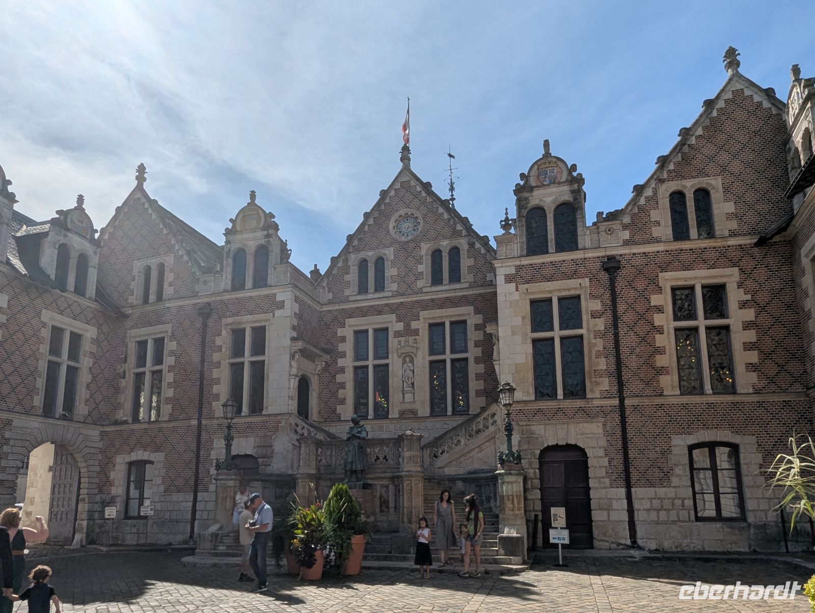 38. Das Hôtel Groslot in Orléans.jpg